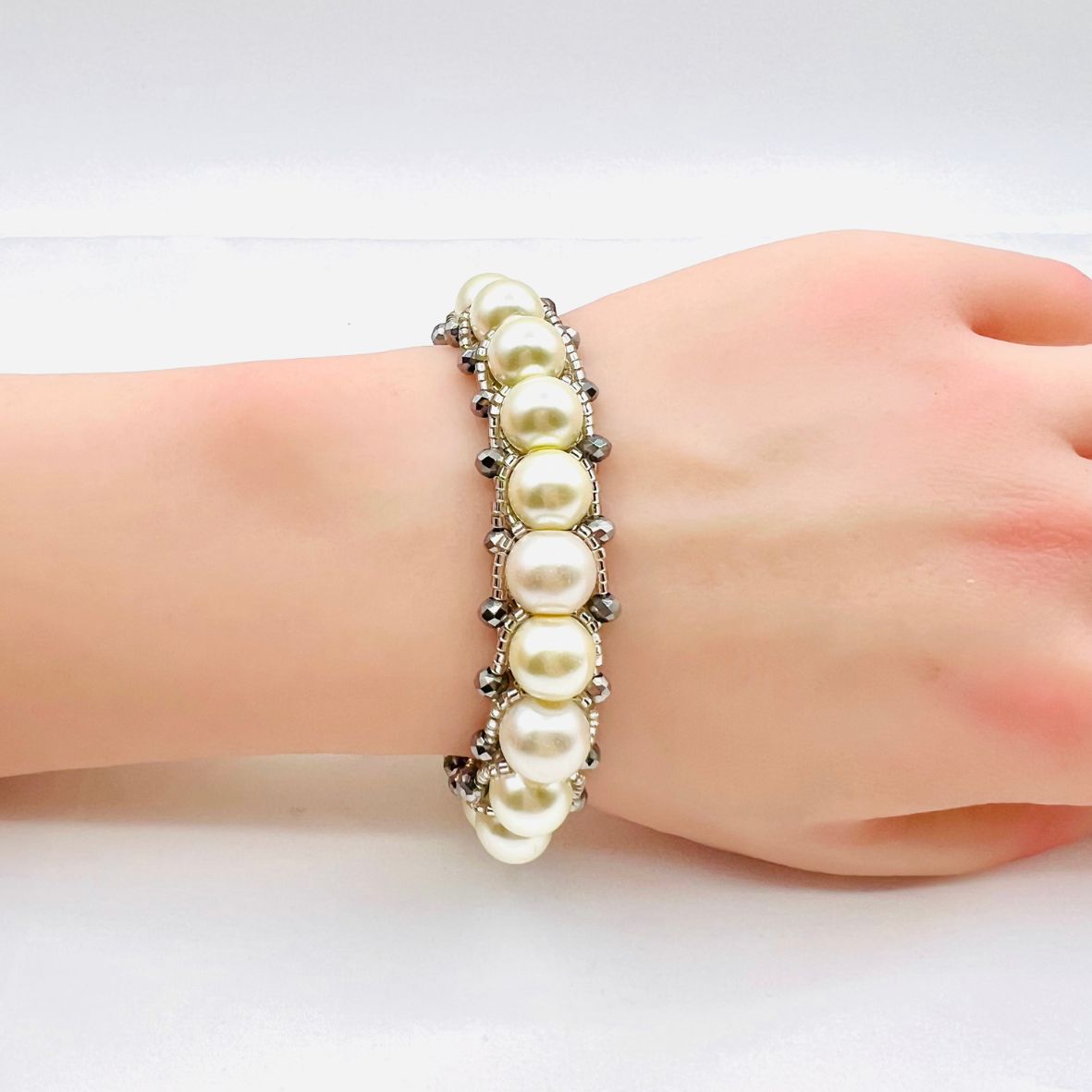 Diana Spiral Bracelet